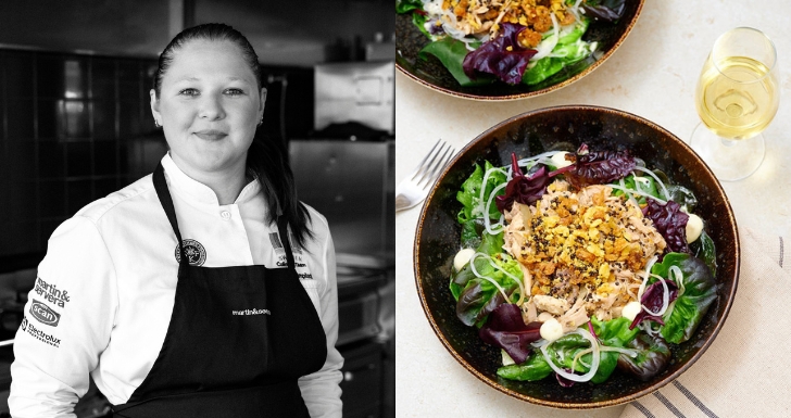 Kollage av två bilder. Den vänstra är ett svartvitt porträtt av Johanna i ett kök. Den högra bilden är på ett dukat bord med rätten Caesarsallad med bräserad ungtupp.