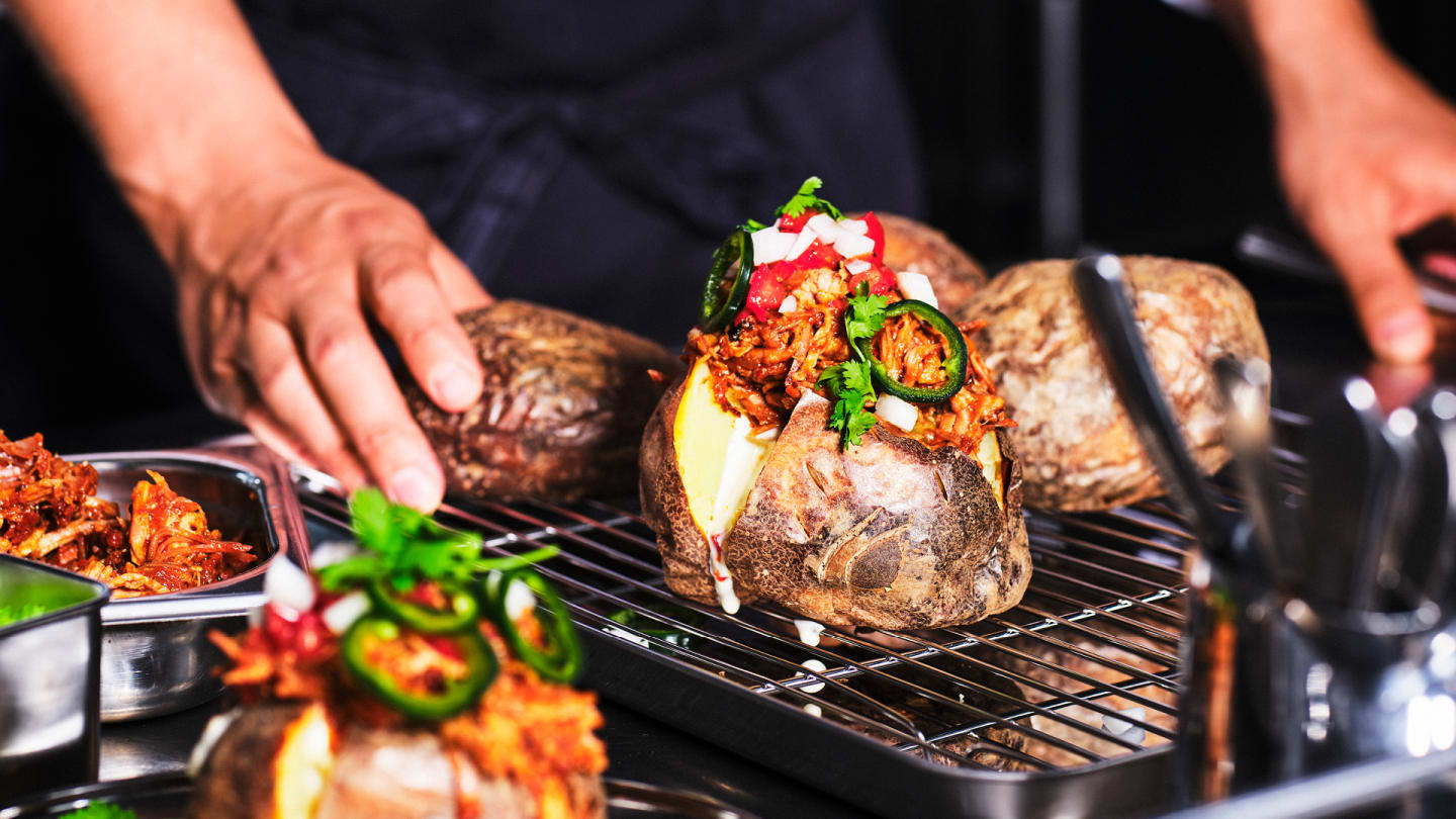 Bakad potatis med pulled pork
