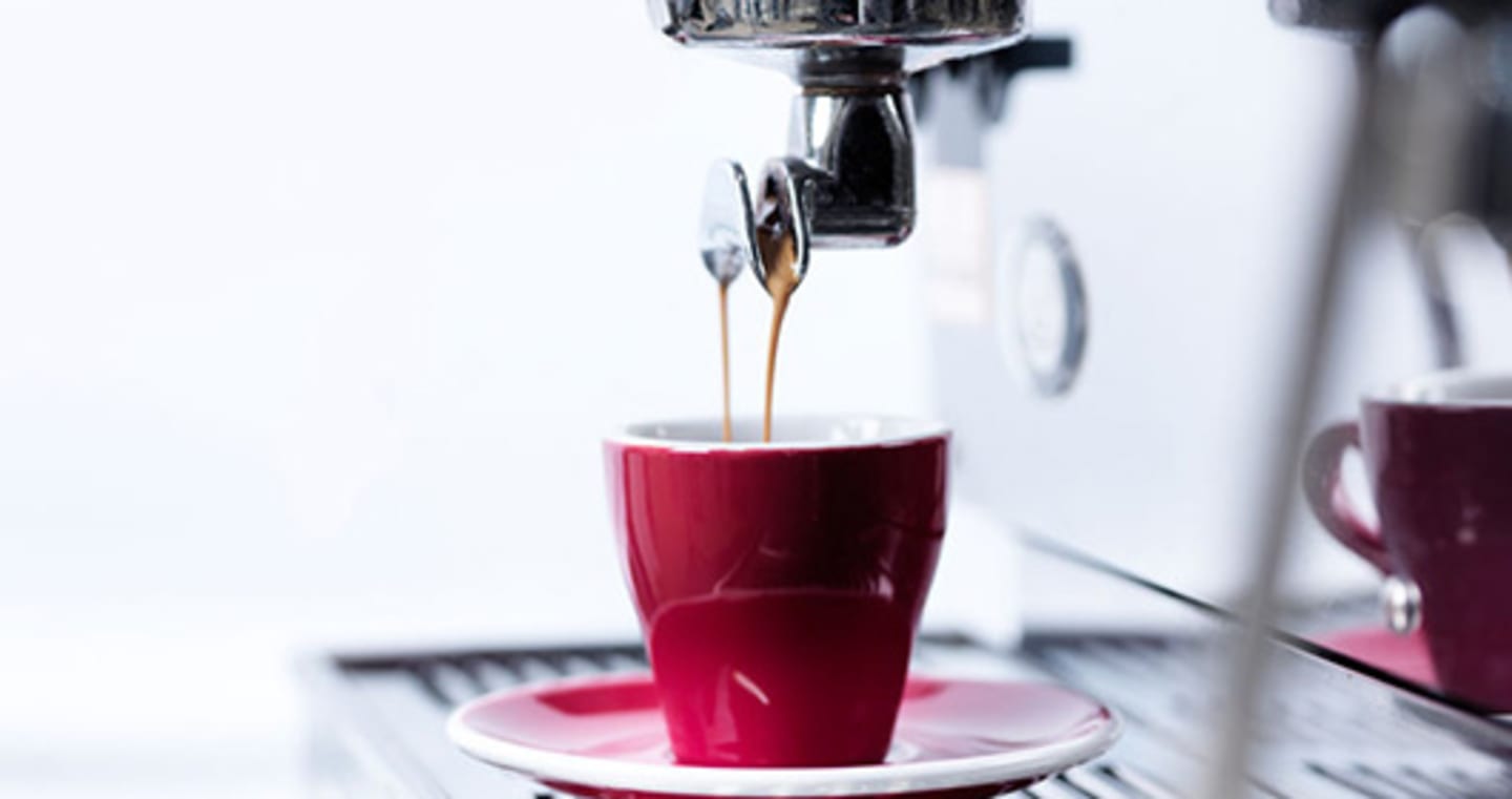 Här hittar du ett brett dryckessortiment med allt ifrån kaffe, te och chokladdrycker till saft, juice, lättdrycker och vatten.
