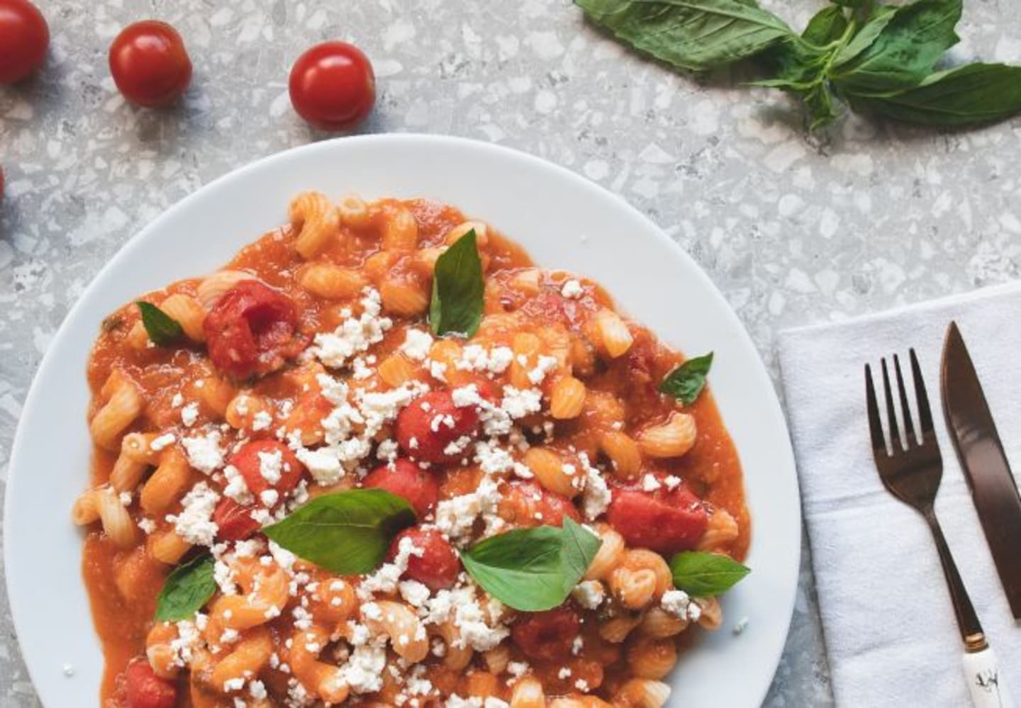 Basilikapasta med feta