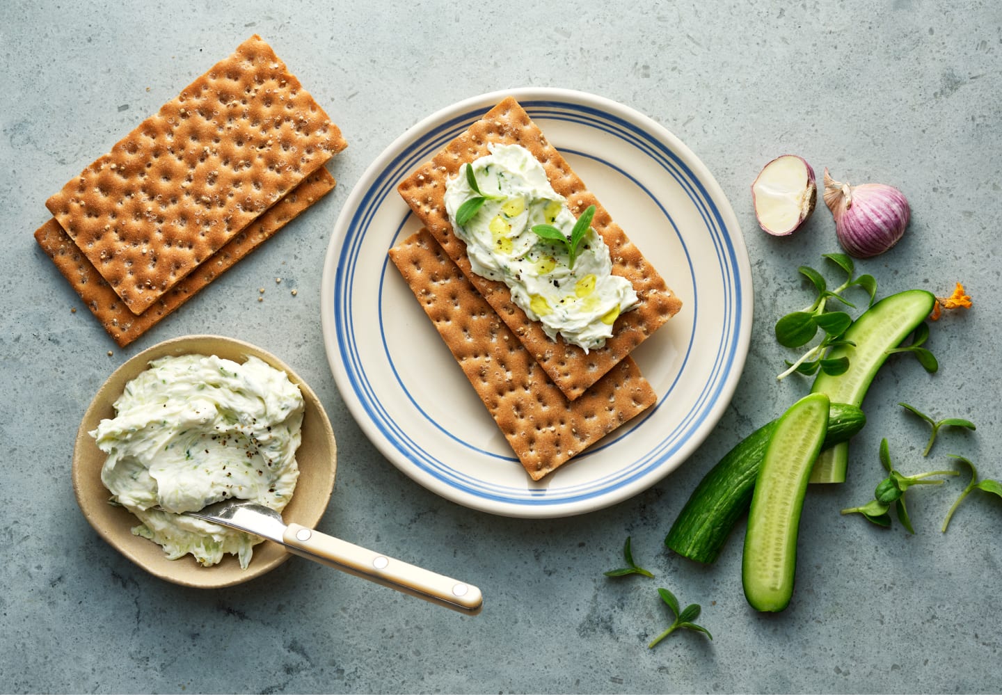 Tzatziki spread