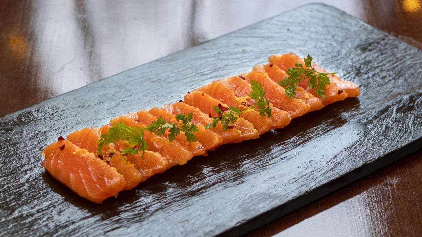 Miso- och ingefärsgravad lax