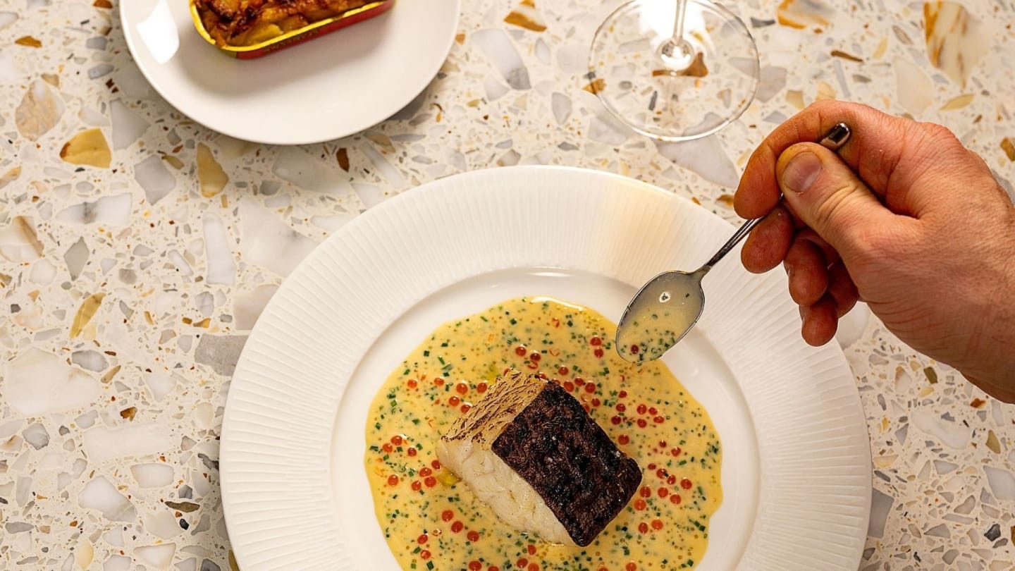 "Lutfisk”: Grillad långarygg med Fyrs signatursås och Jansons frestelse