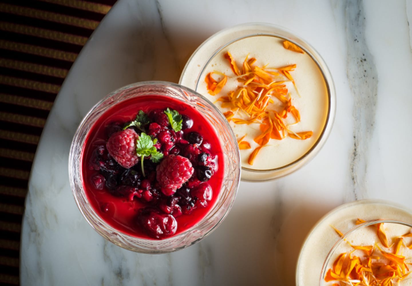 Pannacotta och drinken Sloe-Sue