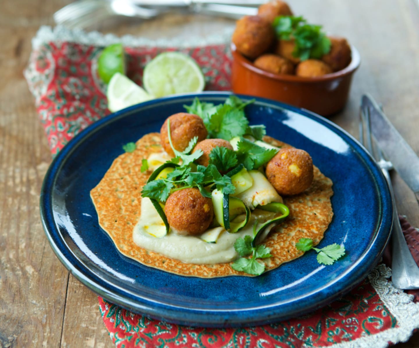 Chili- och tomatfalafel