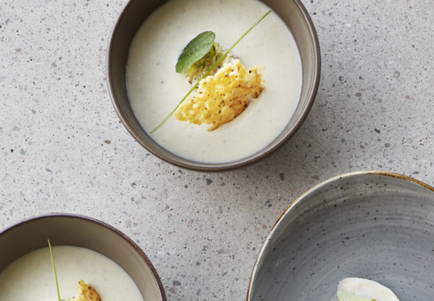 Ostronvichyssoise med gubbröra