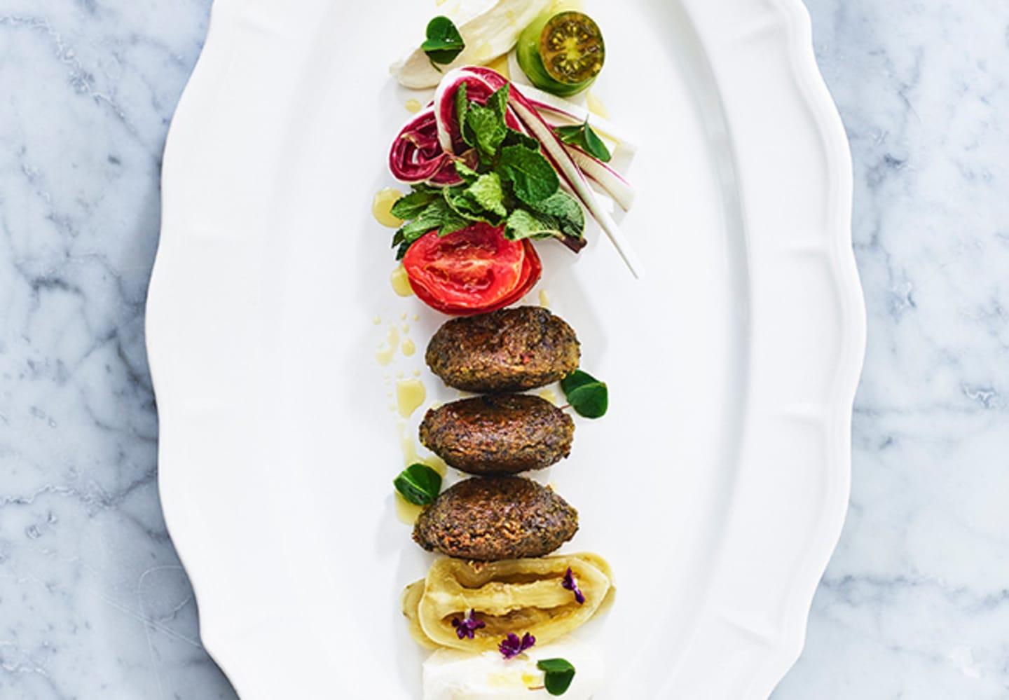 Falafel på baljväxtfärs