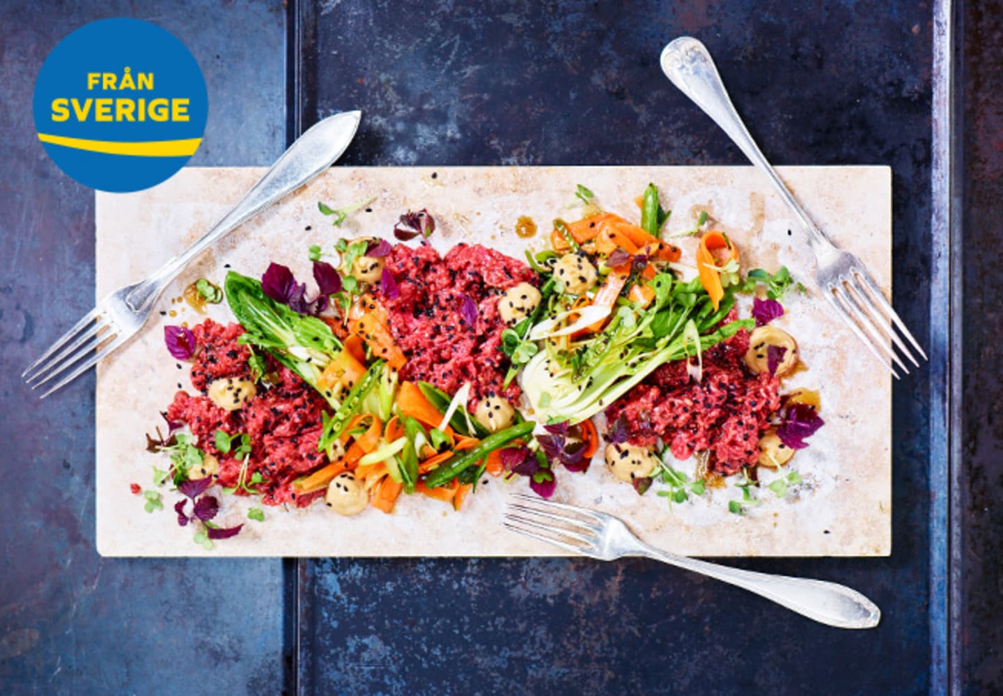 Japansk råbiff med säsongens sallad