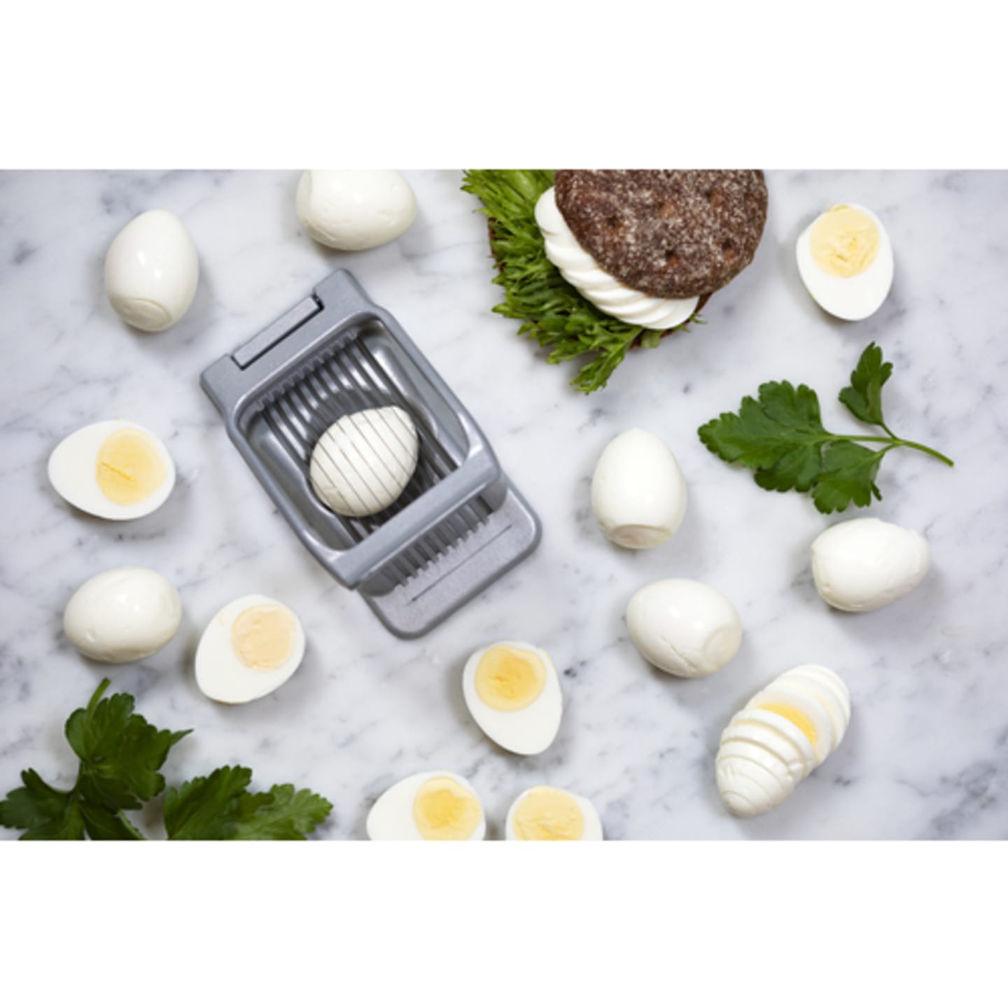 Ägg kokta skalade cirka80st 4kg - Bild 1 av 6