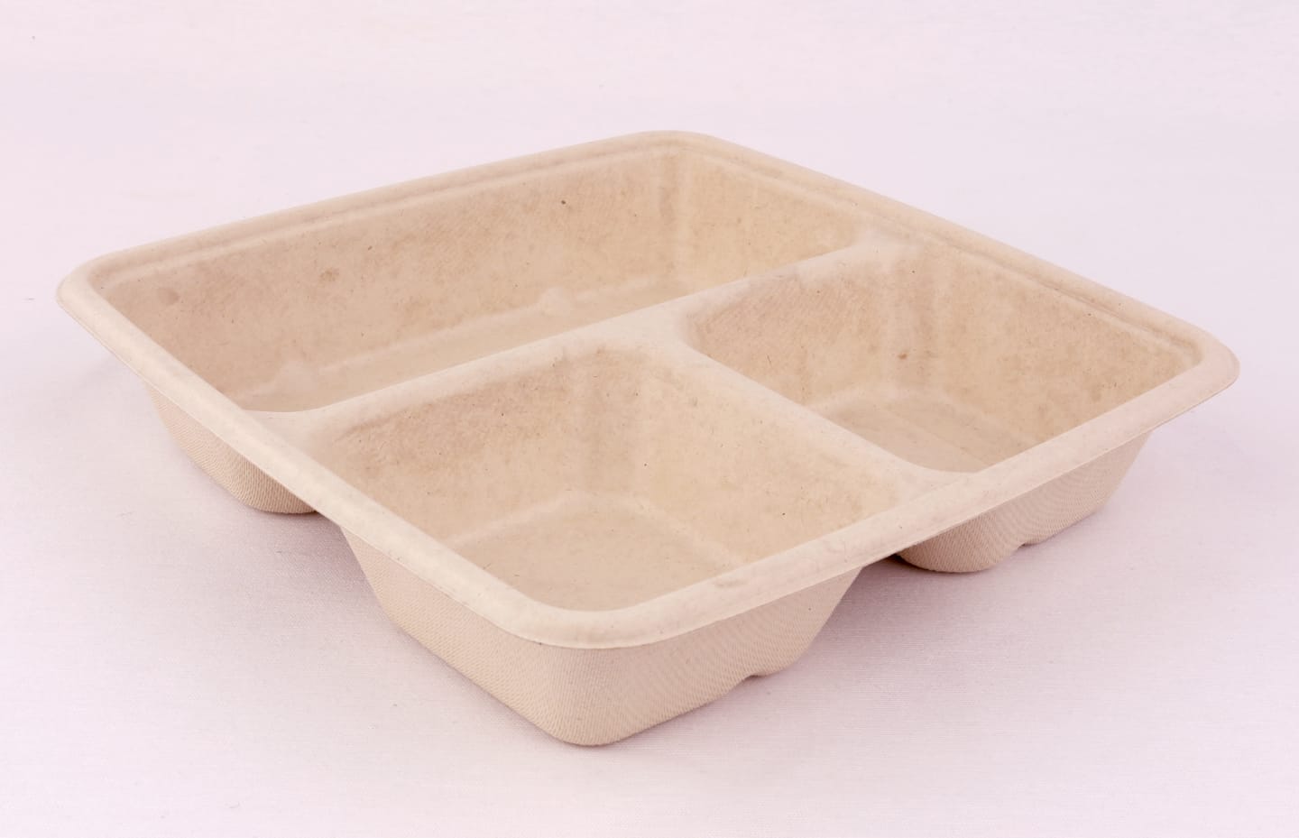 Hämtlåda 3 fack bagasse 23x23x4cm 300st