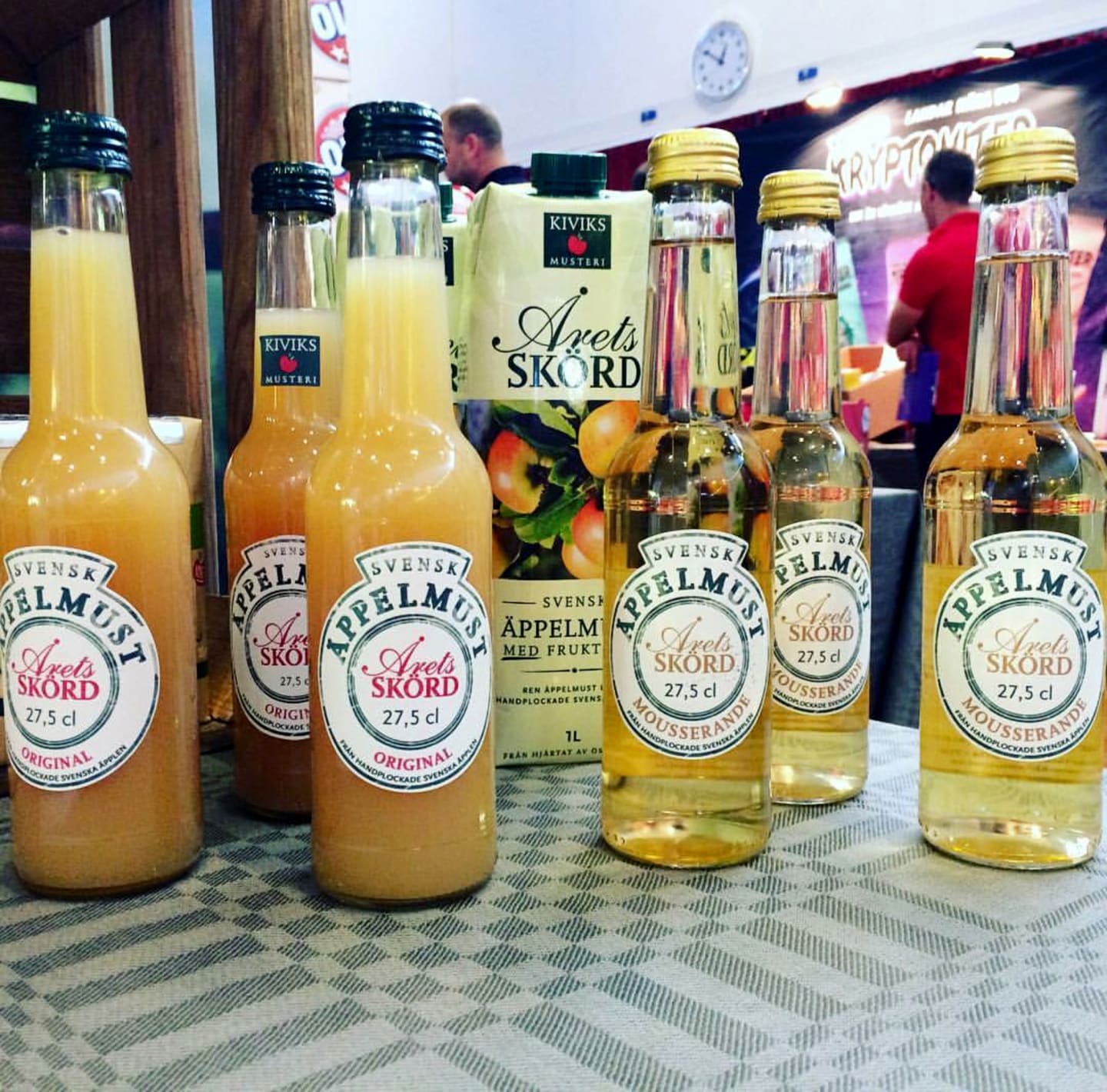 Äppelmust mousserande Årets skörd 27,5cl - Bild 1 av 3