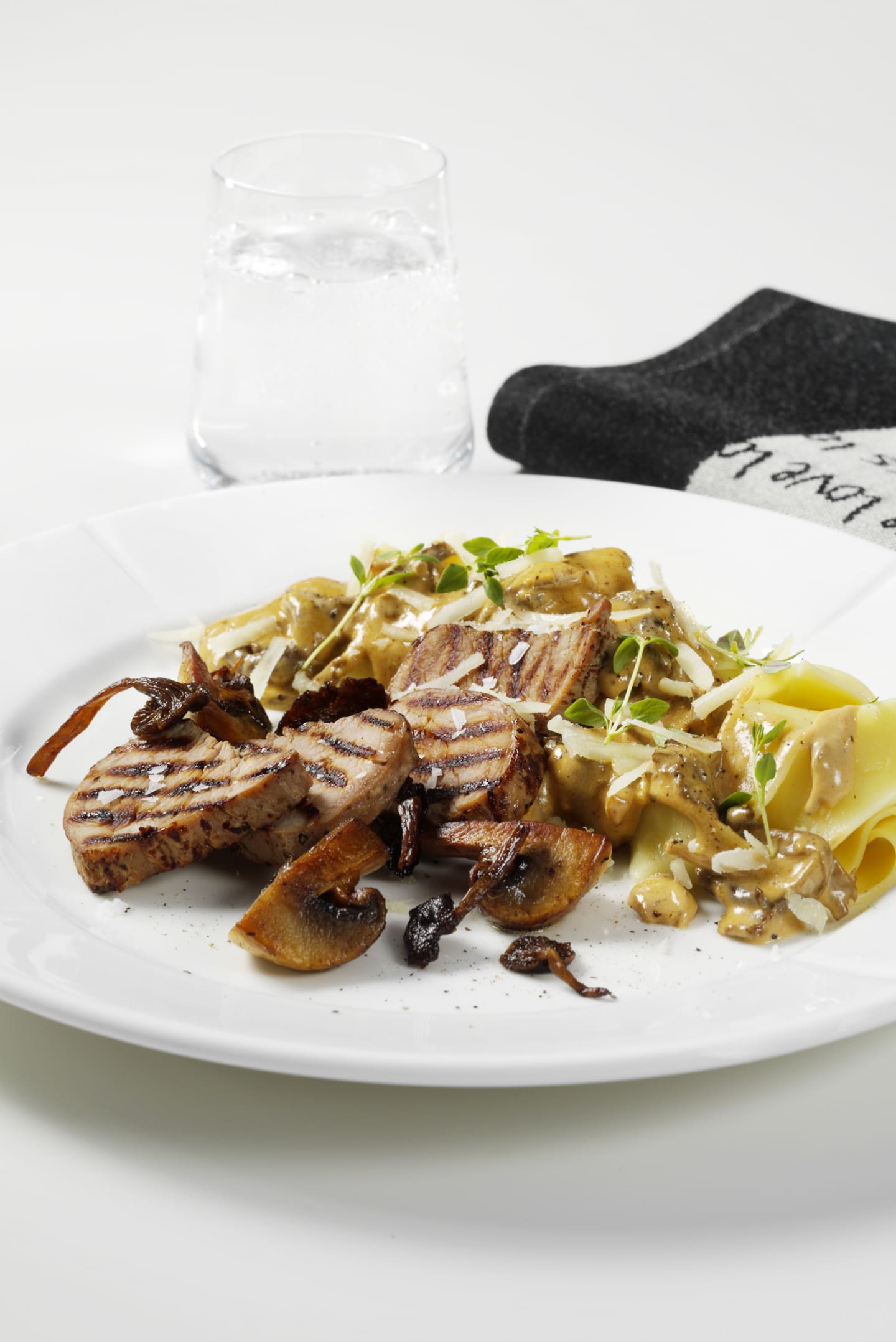 Fläskfilé skivad sous vide 2/8kg - Bild 1 av 2