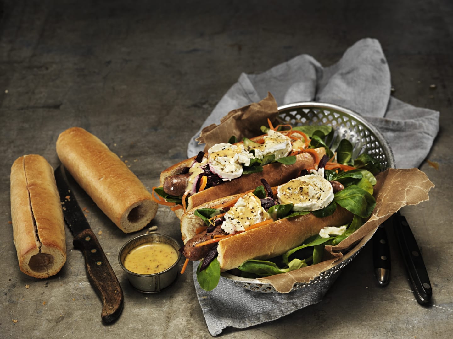 Hotdogbröd franskt hål 20x60g - Bild 1 av 2