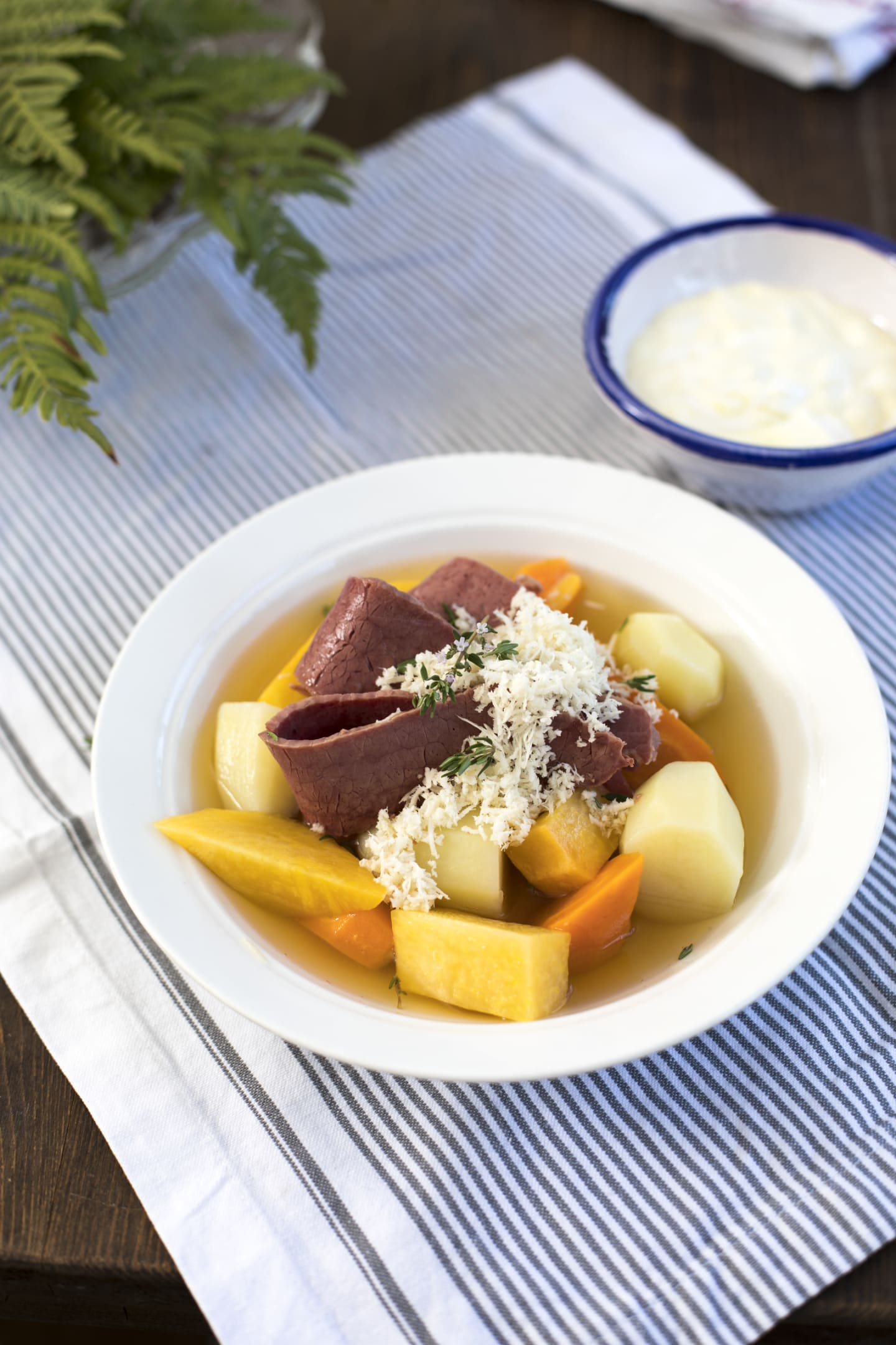 Oxbringa rimmad med sky sous vide 2,8kg - Bild 1 av 3