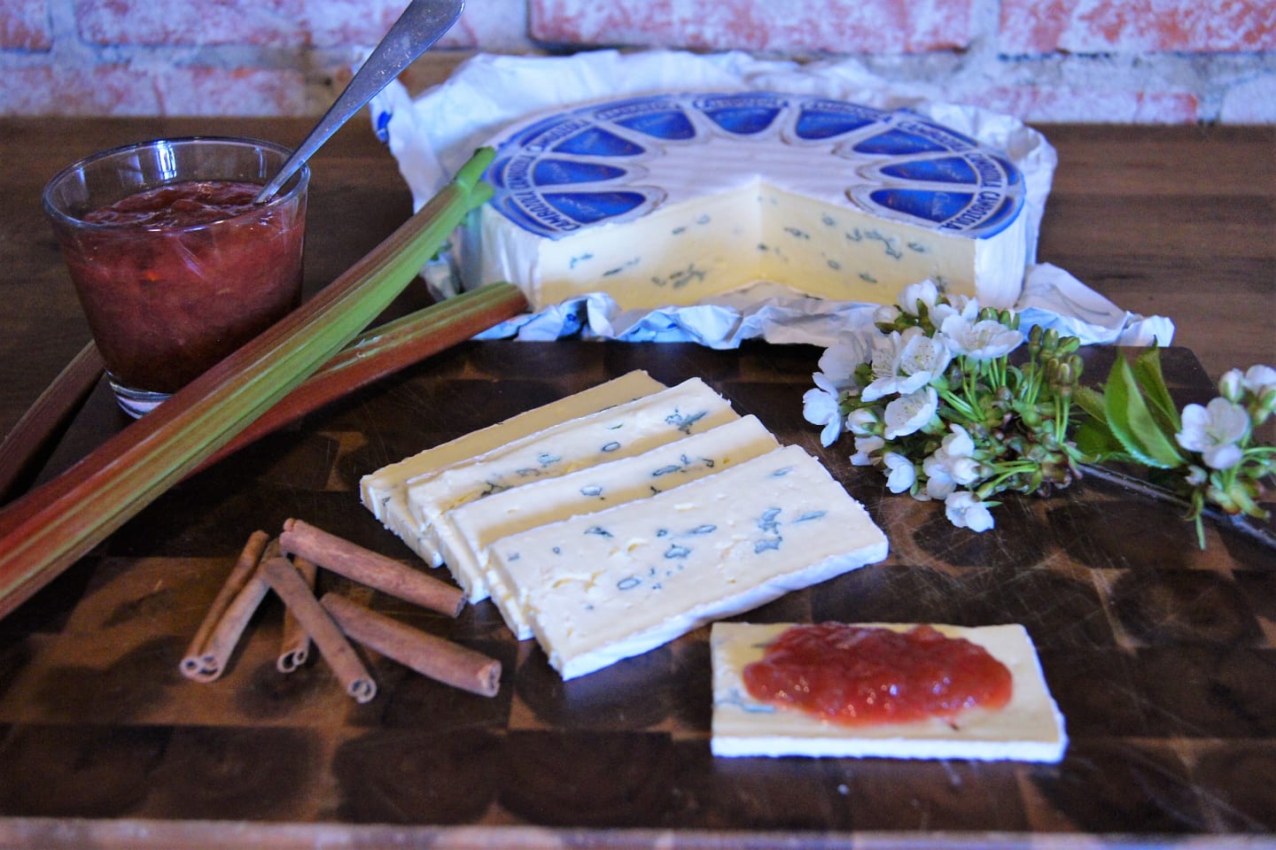 Cambozola Classic 42% 2,2kg - Bild 1 av 2