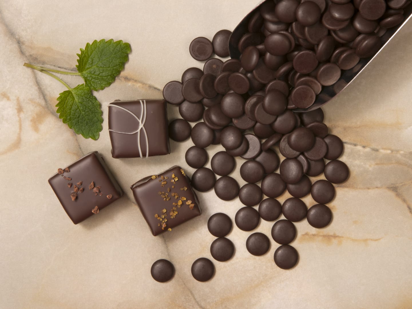 Mörk choklad pellets 70% 10kg - Bild 1 av 2