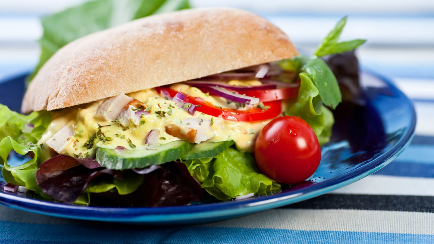 Baguettesallad kyckling curry 2,5kg - Bild 1 av 2