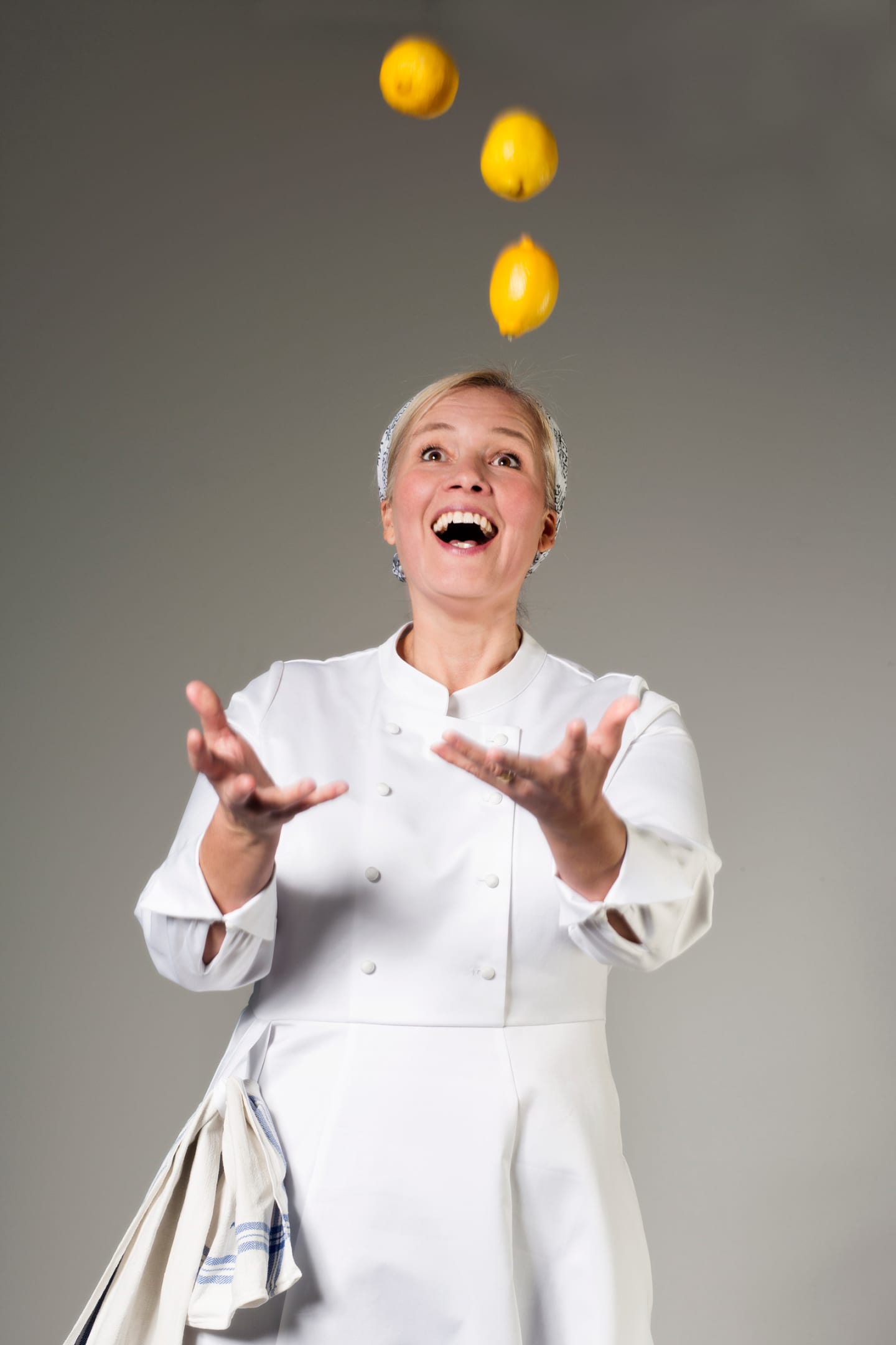 Kockklänning Julia vit lång ärm stl38 - Bild 1 av 2