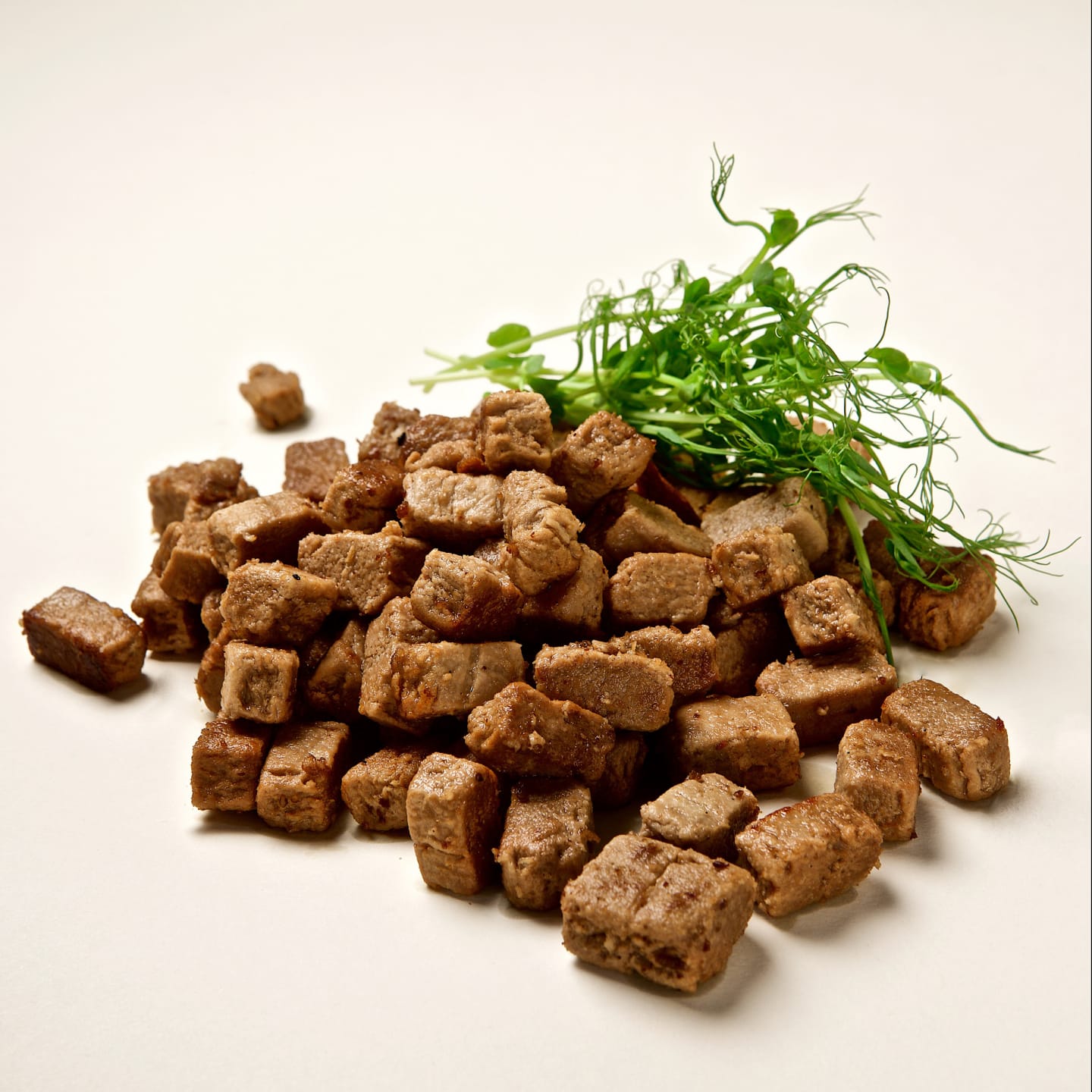 Quorn beef style bitar 1kg - Bild 1 av 2