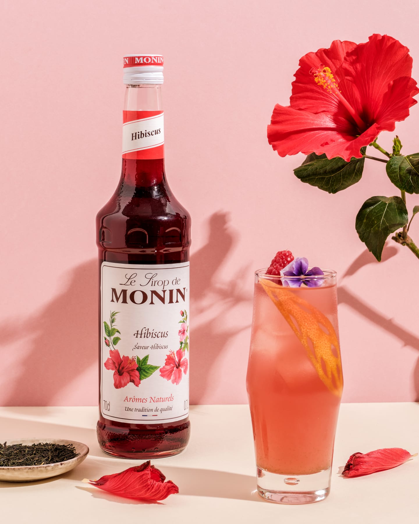Monin Hibiscus Syrup 70cl - Bild 1 av 2