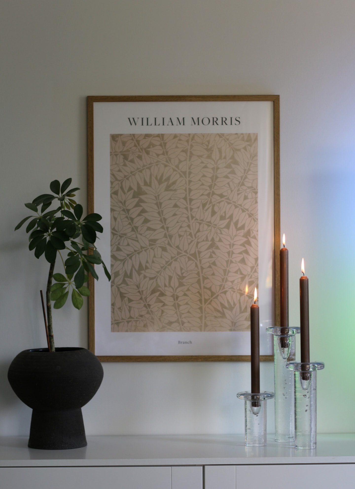 Kronljus mörkbeige stearin 28cm 40-p - Bild 1 av 2