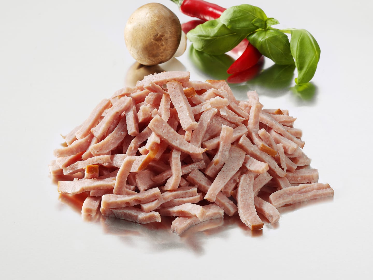Skinka rökt strimlad 2,5kg - Bild 1 av 3