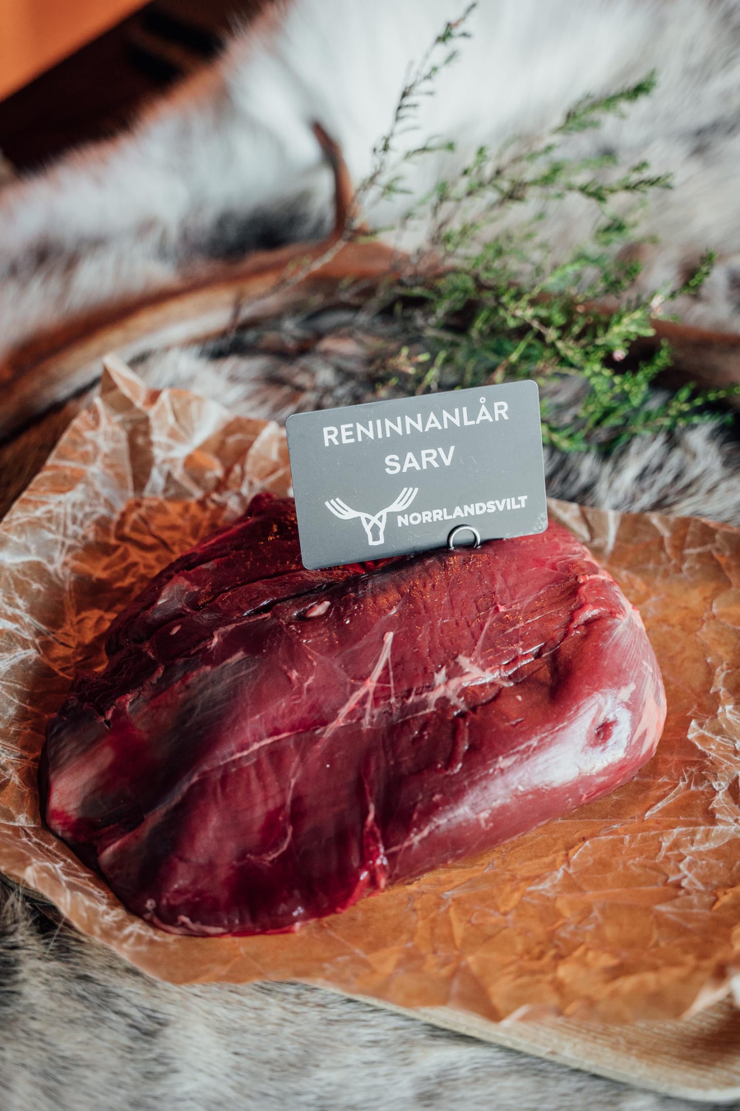 Reninnanlår av sarv ca 500g - Bild 1 av 3