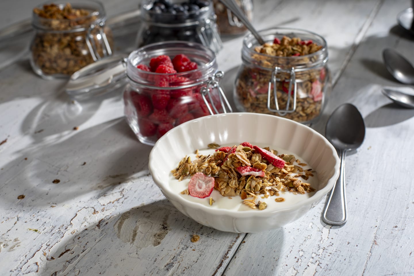 Granola Jordgubb EKO Glutenfri 1,5kg - Bild 1 av 3
