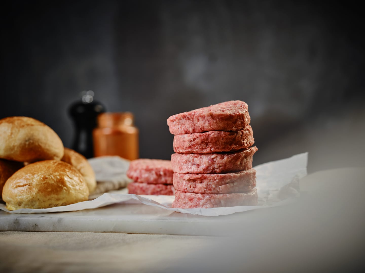 Hamburgare prem högrev e-kappa 100g 15mm - Bild 1 av 2