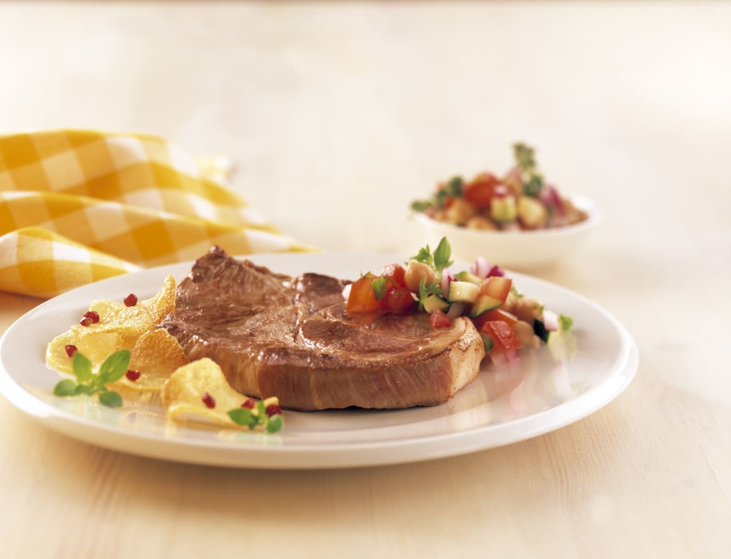 Fläskkarré benfri 2,6kg - Bild 1 av 2