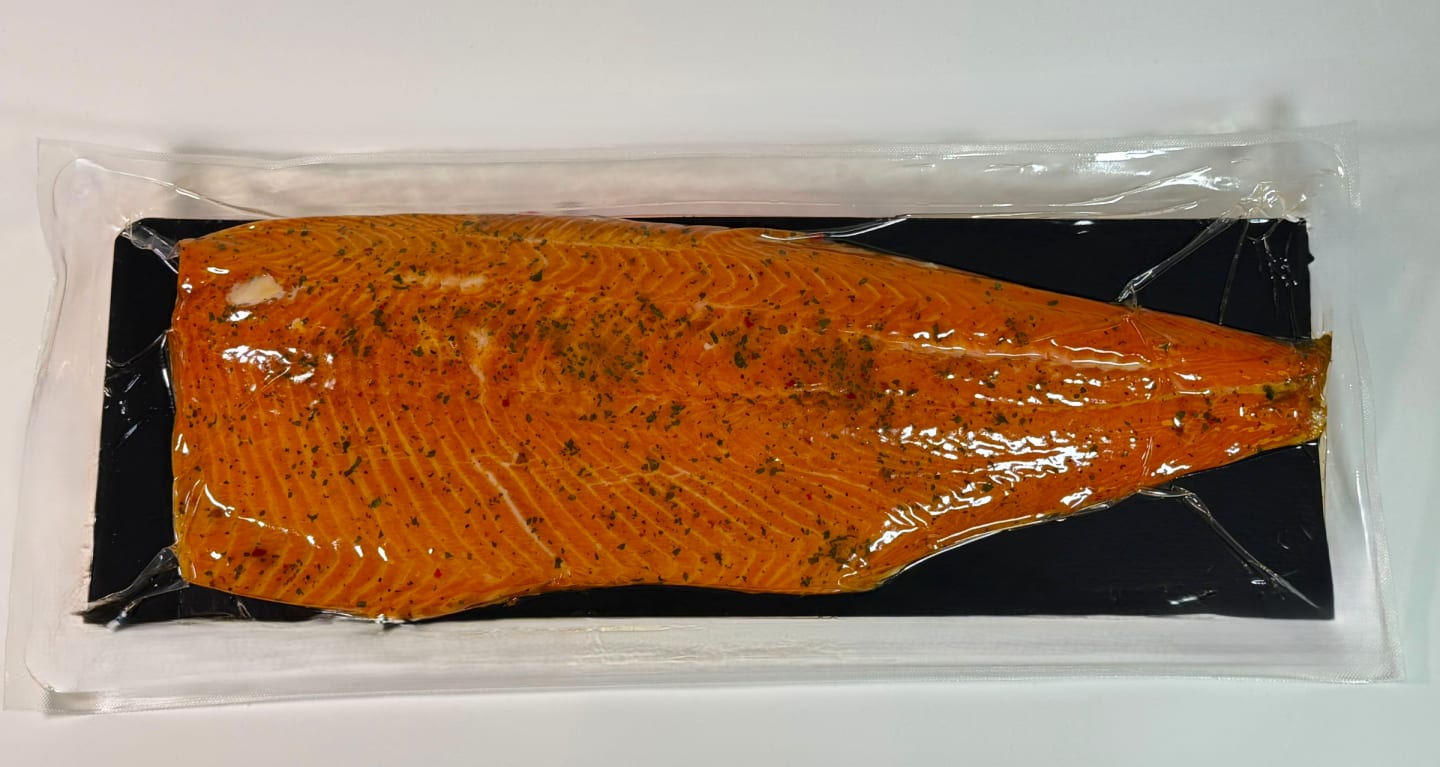 Laxfilé varmrökt mango/ingefära ca 1,5kg